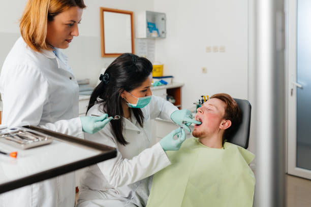 Best Emergency Dental Care for Abscessed Tooth in Leadwood, MO